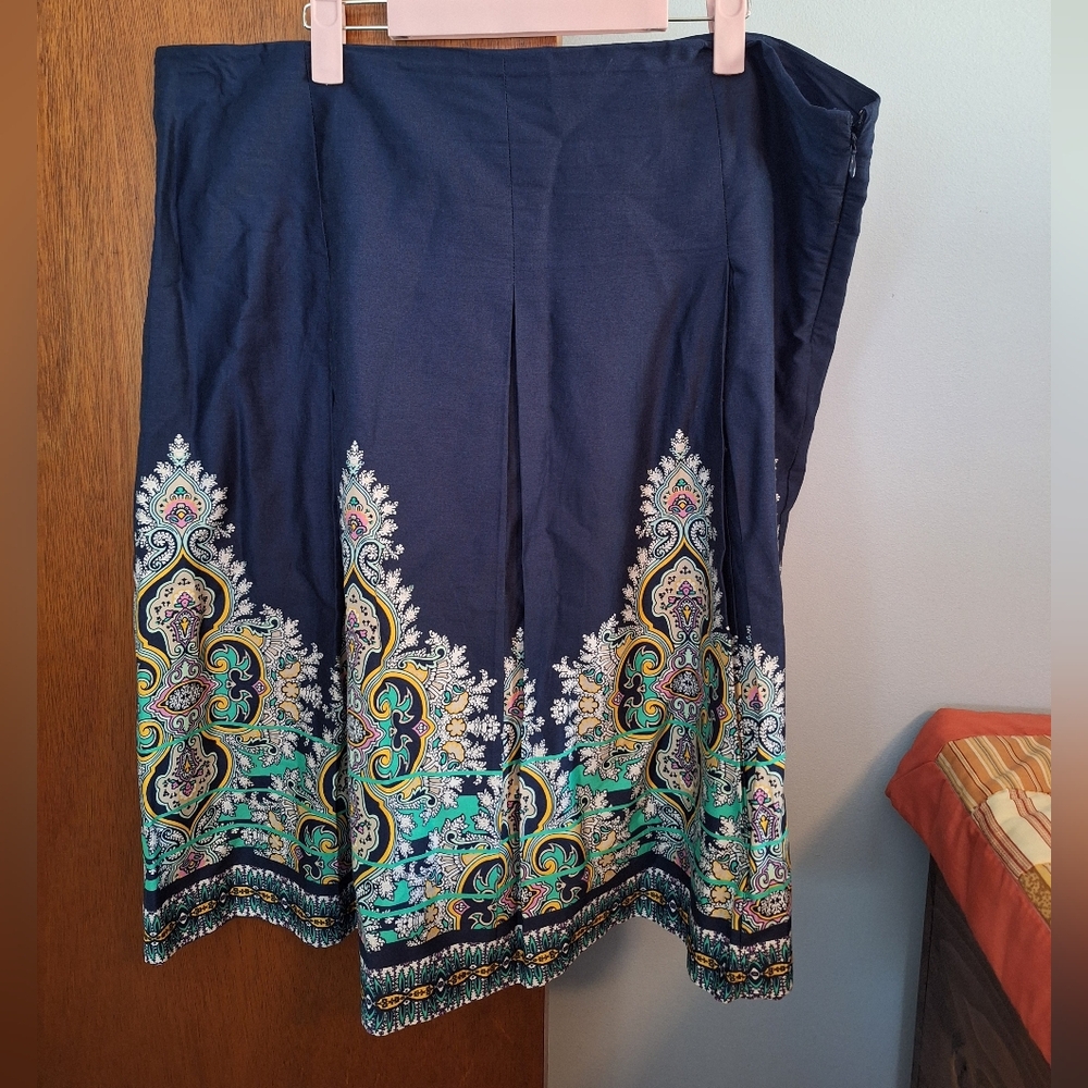 Final Price* Charter Club Vintage Navy Midi Skirt Size Zip Size 18 100% Cotton